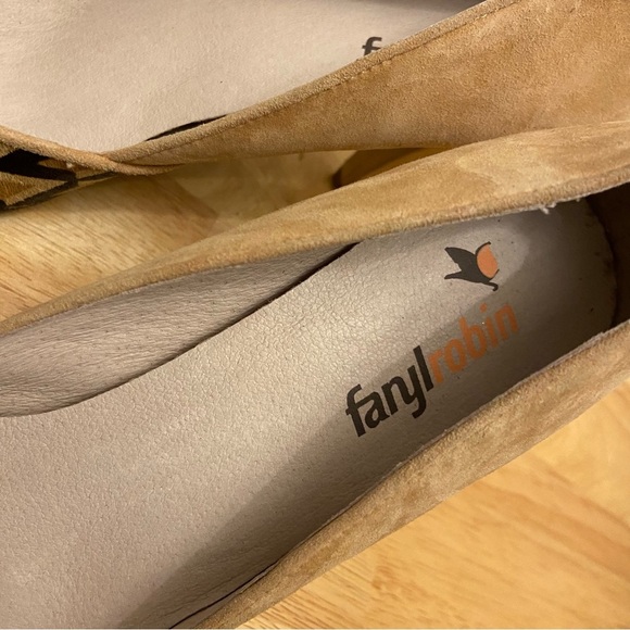 FarylRobin Women’s Hairy Almond Toe Chevron Print and Solid Tan High Heels - Picture 6 of 9